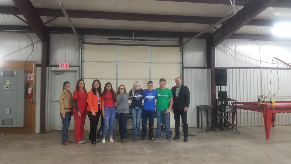 Secretary of Agriculture Visits Purcell PS